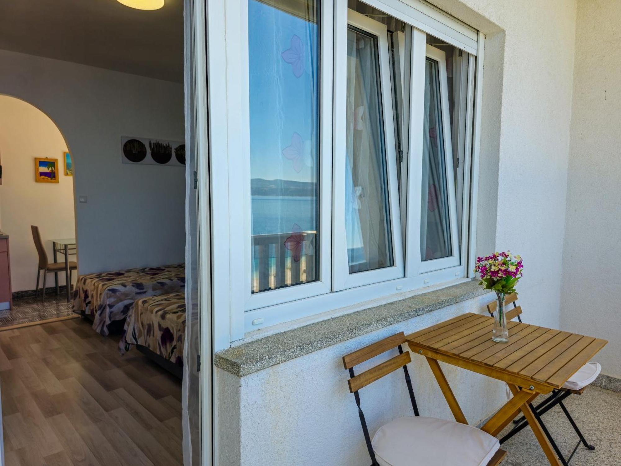 Apartments Neda Оміш Номер фото